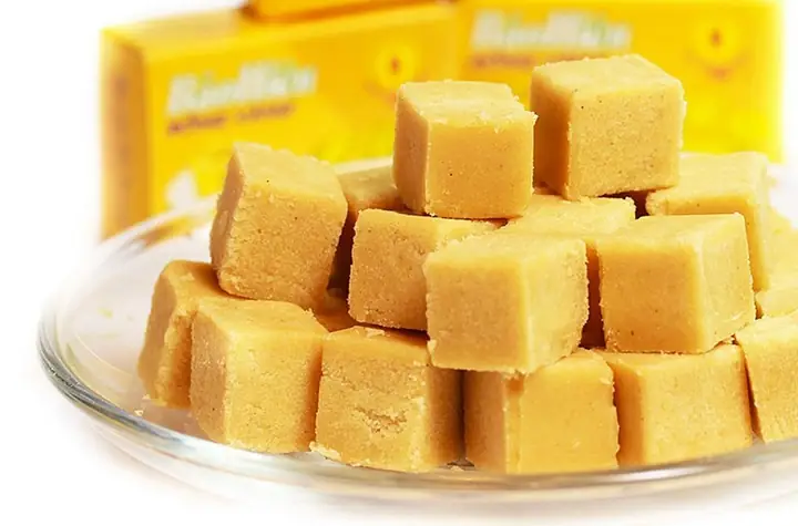 Bánh Đậu Xanh Tiếng Nhật