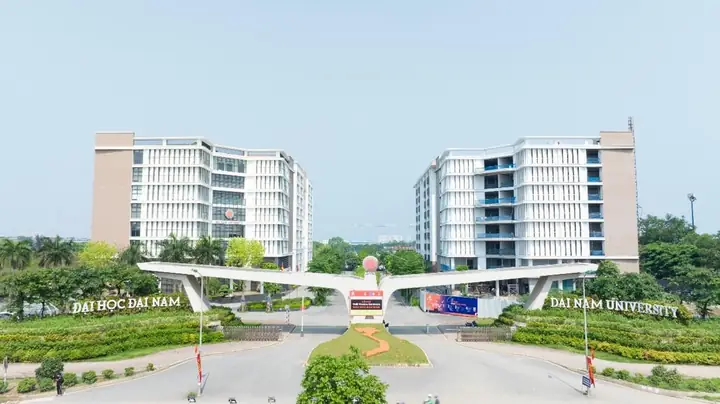 Cận Thị Trong Tiếng Nhật