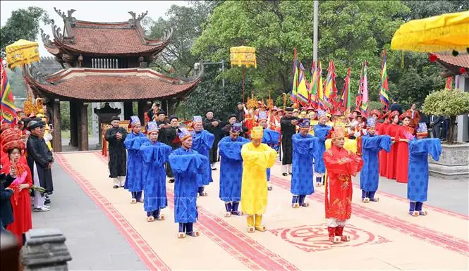Giỗ Tổ Hùng Vương Tiếng Nhật