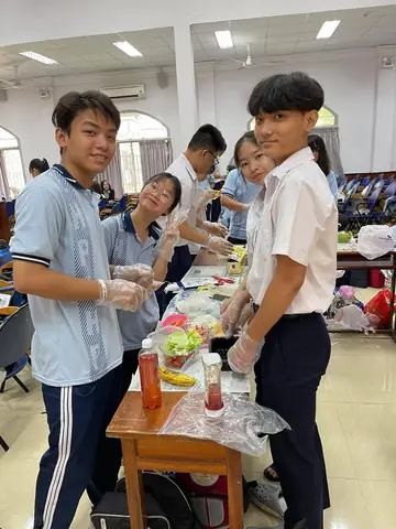 Hồng Tiếng Nhật