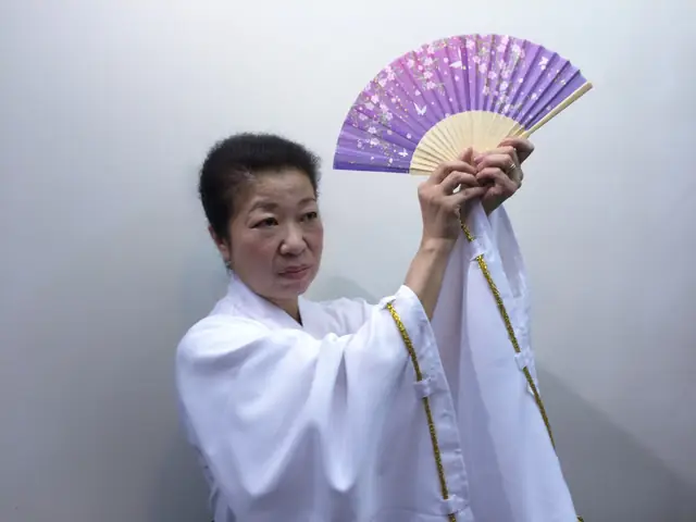 Màu Tím Tiếng Nhật Màu Tím Tiếng Nhật