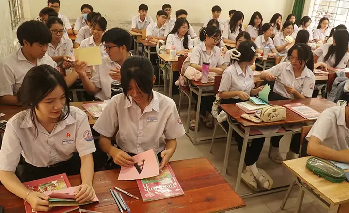 Sách Giáo Khoa Tiếng Nhật Lớp 11